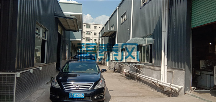 廠房降溫設(shè)備為什么選擇環(huán)?？照{(diào)呢？